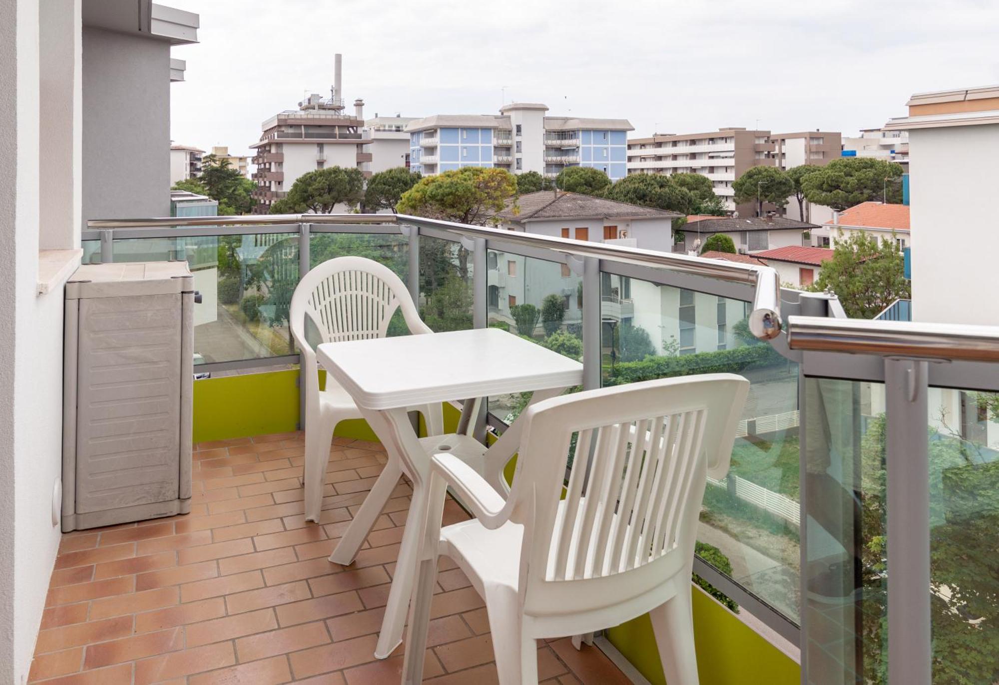 Linz 19 Lägenhet Bibione Exteriör bild